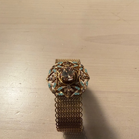 Gold and Turquoise vintage Bracelet with Intricate Design - Picture 4 of 8